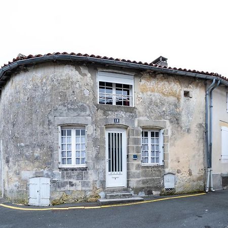 Laconciergeriejonzac, Residence Georgeon Extérieur photo